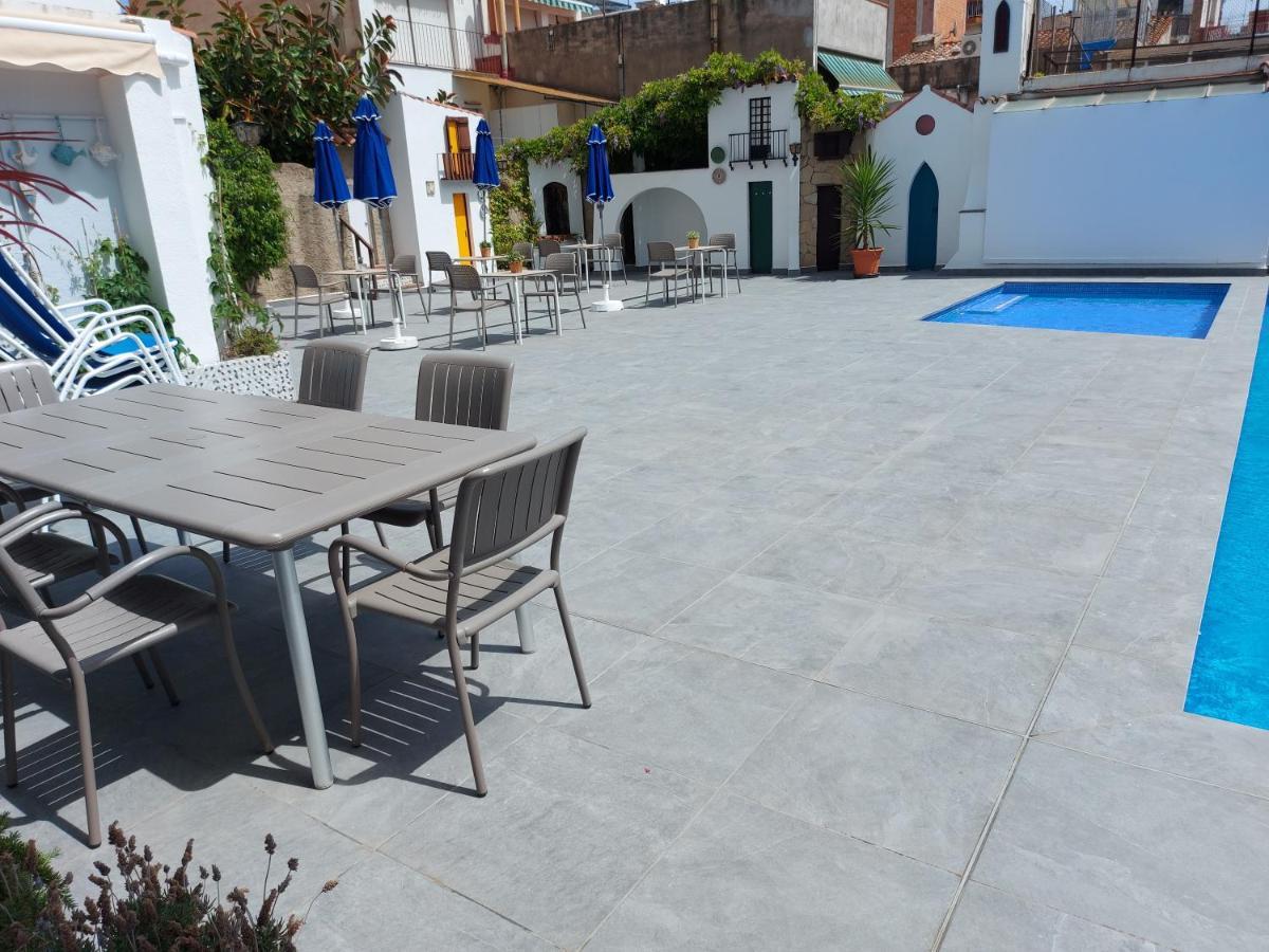 Hotel Mediterrani Express Calella Exterior photo