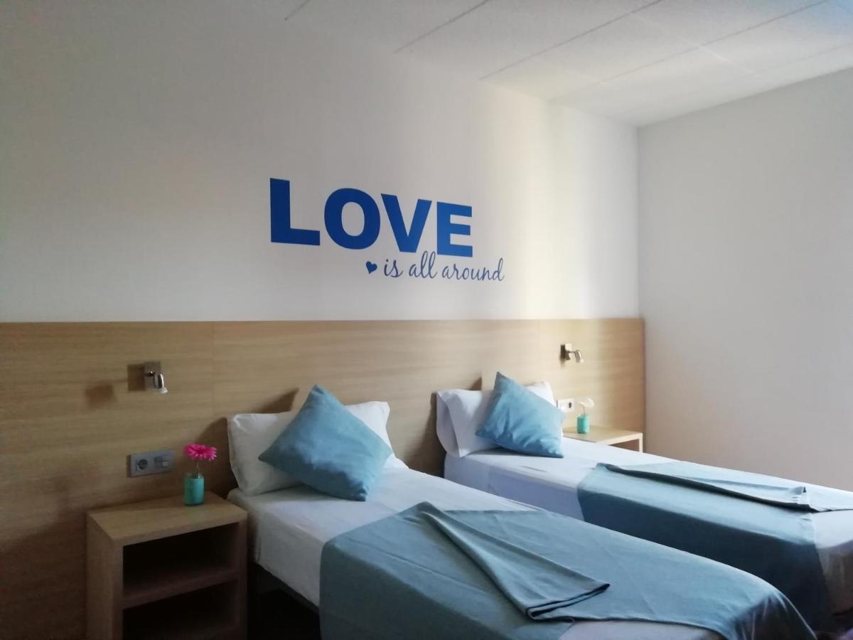 Hotel Mediterrani Express Calella Exterior photo