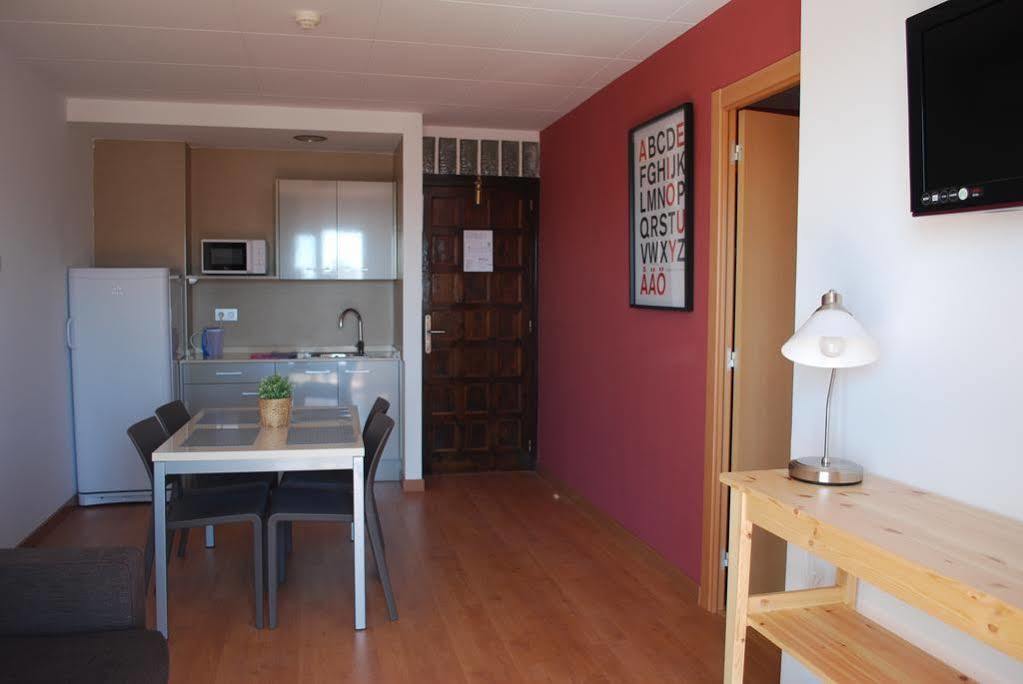 Hotel Mediterrani Express Calella Exterior photo